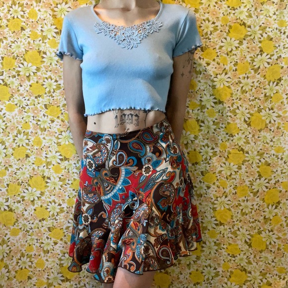 Women’s vintage boho baby blue crop top - Picture 2 of 9